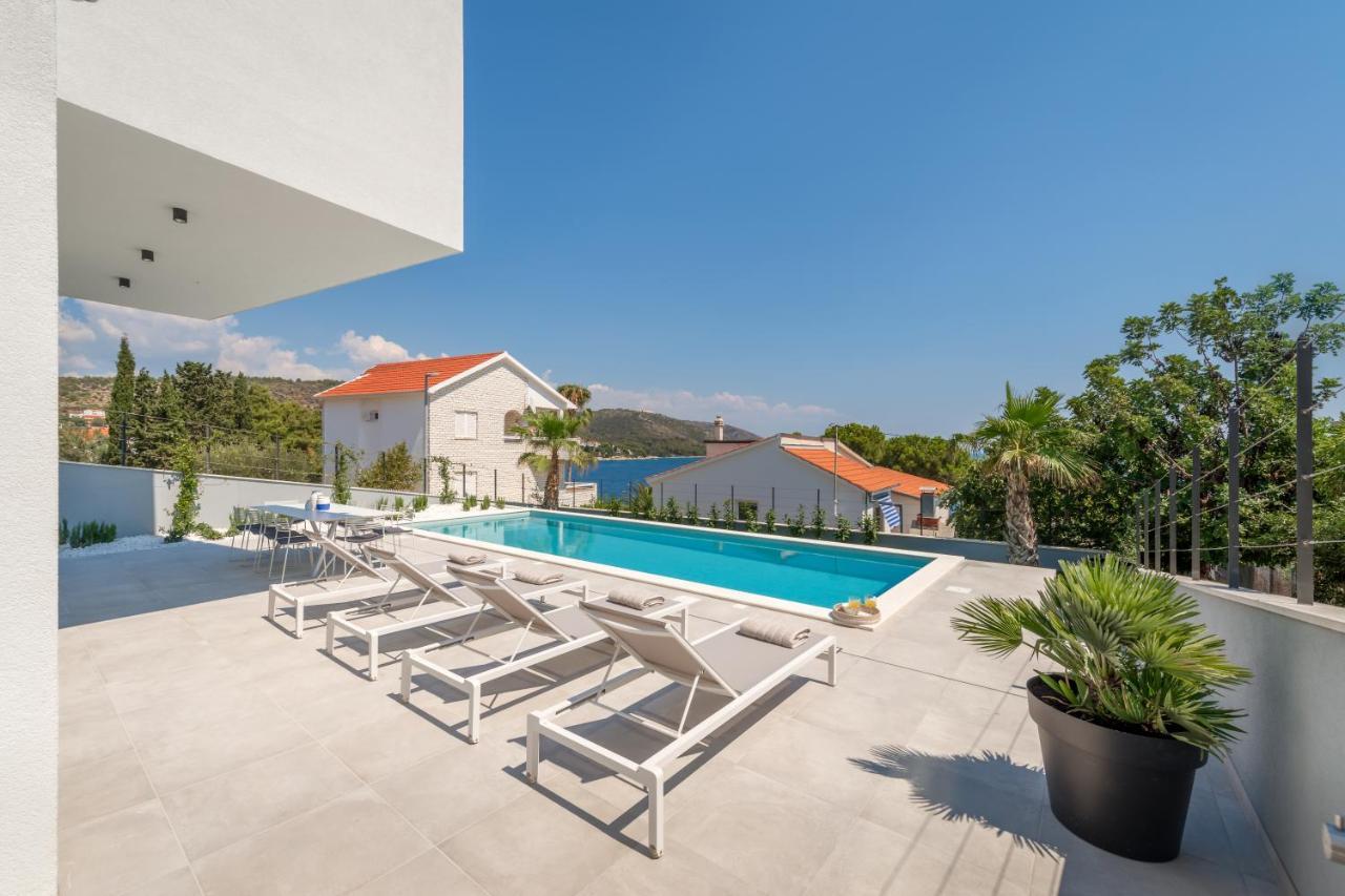 Villa Juliet Trogir Bagian luar foto