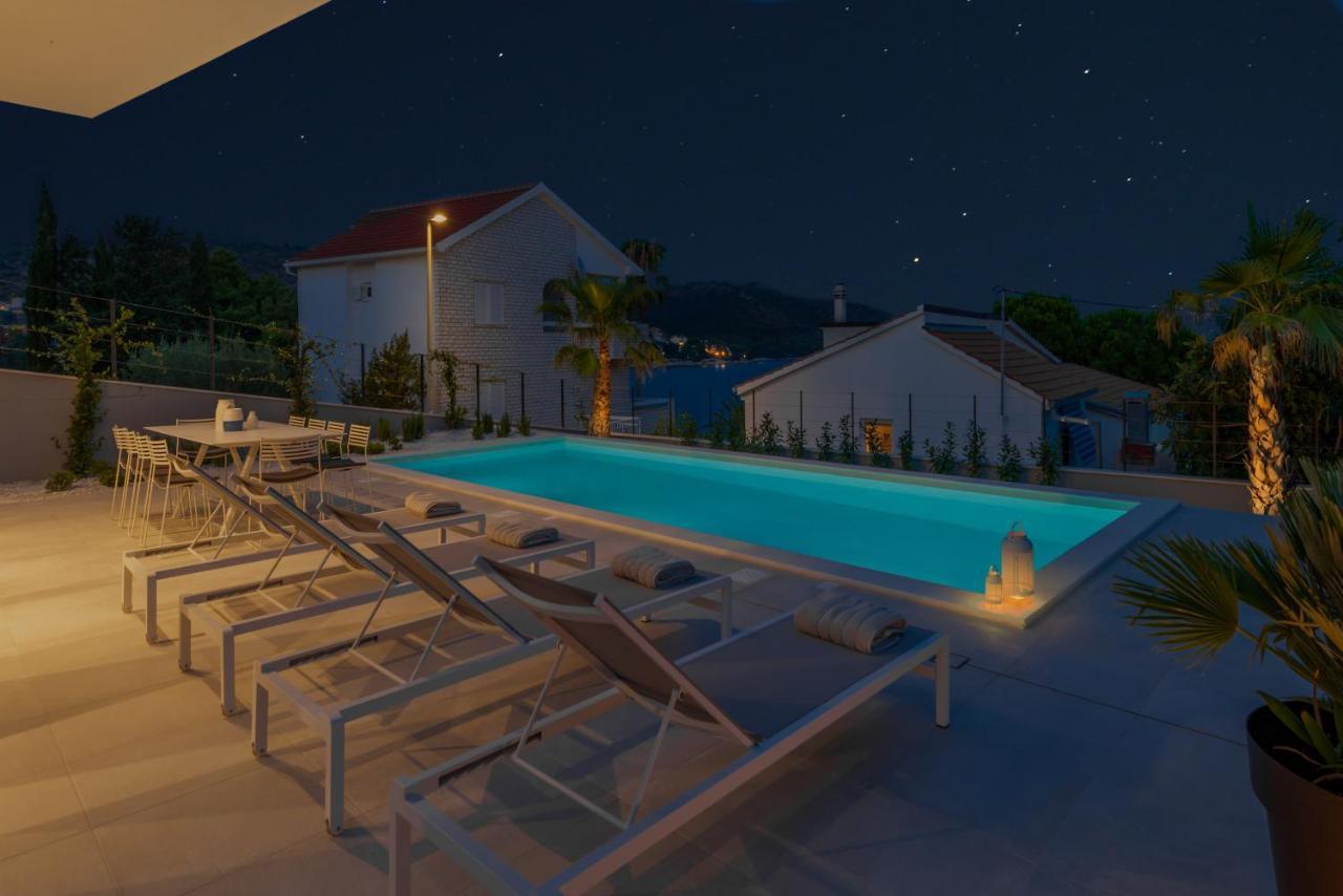 Villa Juliet Trogir Bagian luar foto